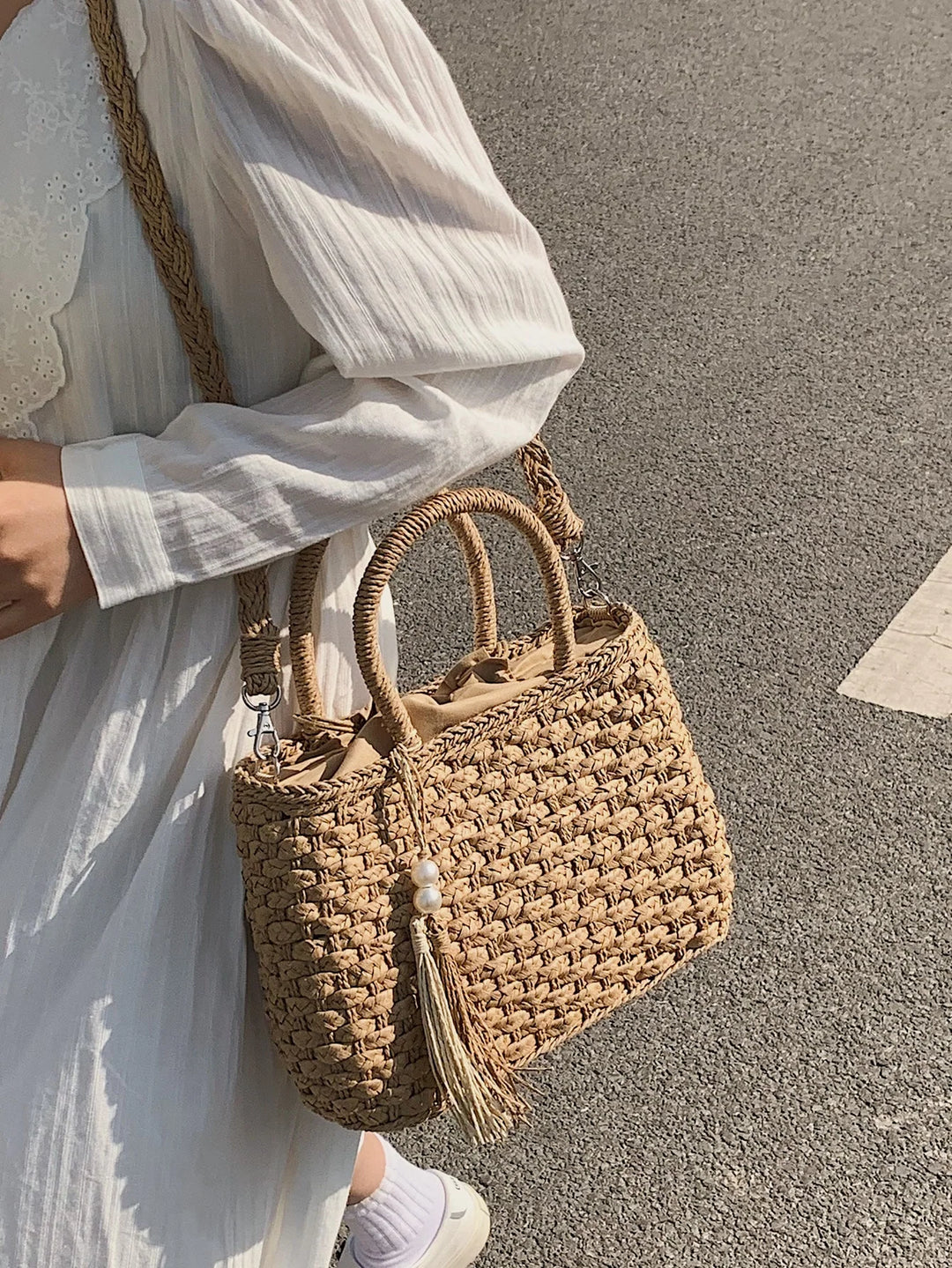 Irene | Bolso de Paja con Borlas
