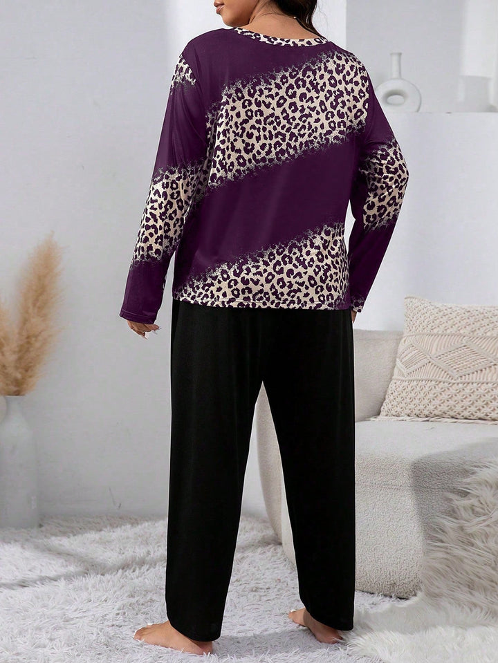 Pijama curvy de rayas y estampado leopardo