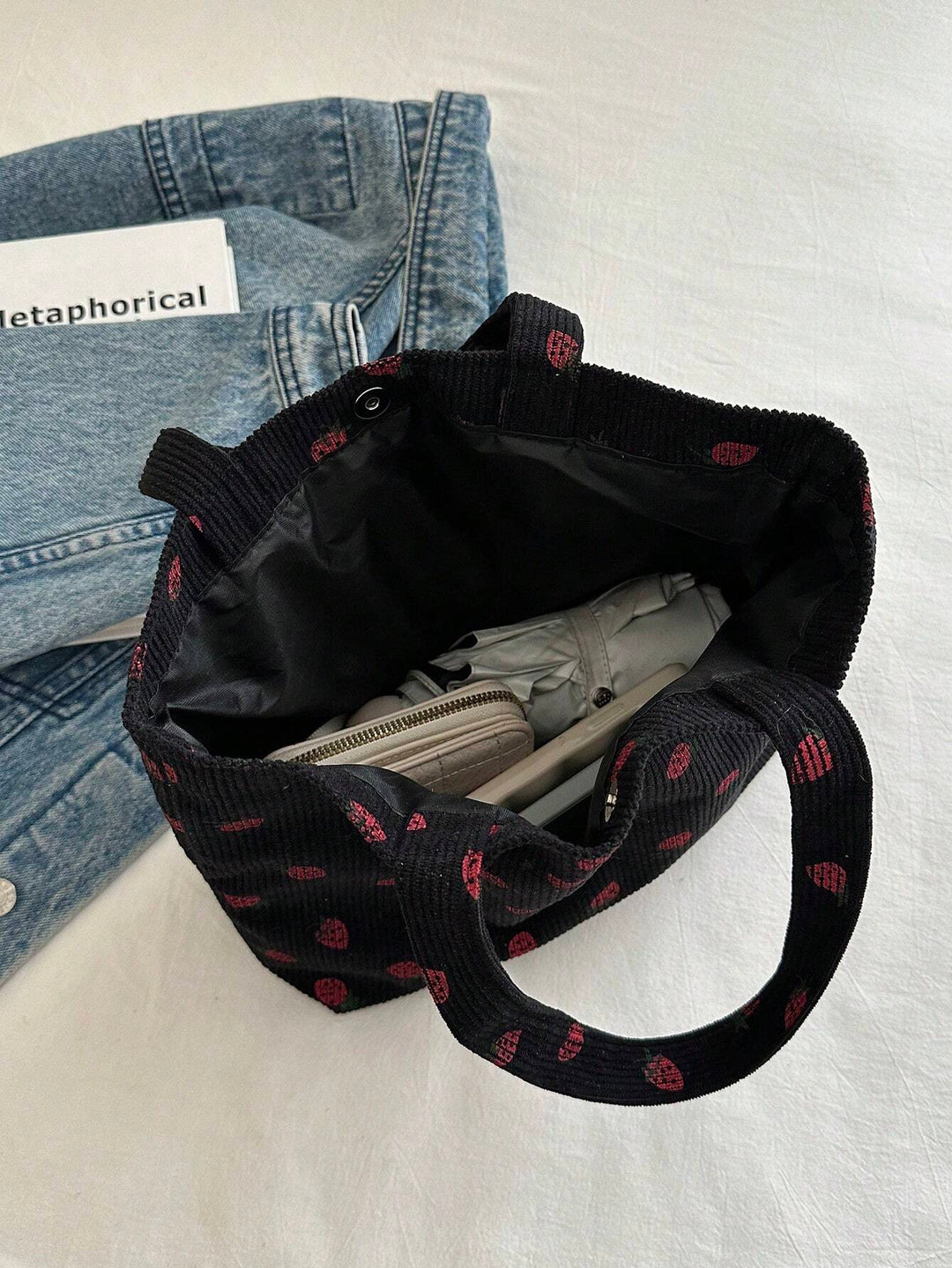 Sara | Bolso de Pana con Fresas