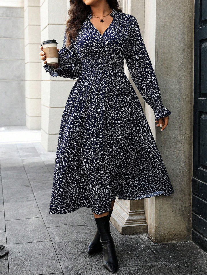 Florencia | Vestido Maxi Curvy Floral con Escote en V