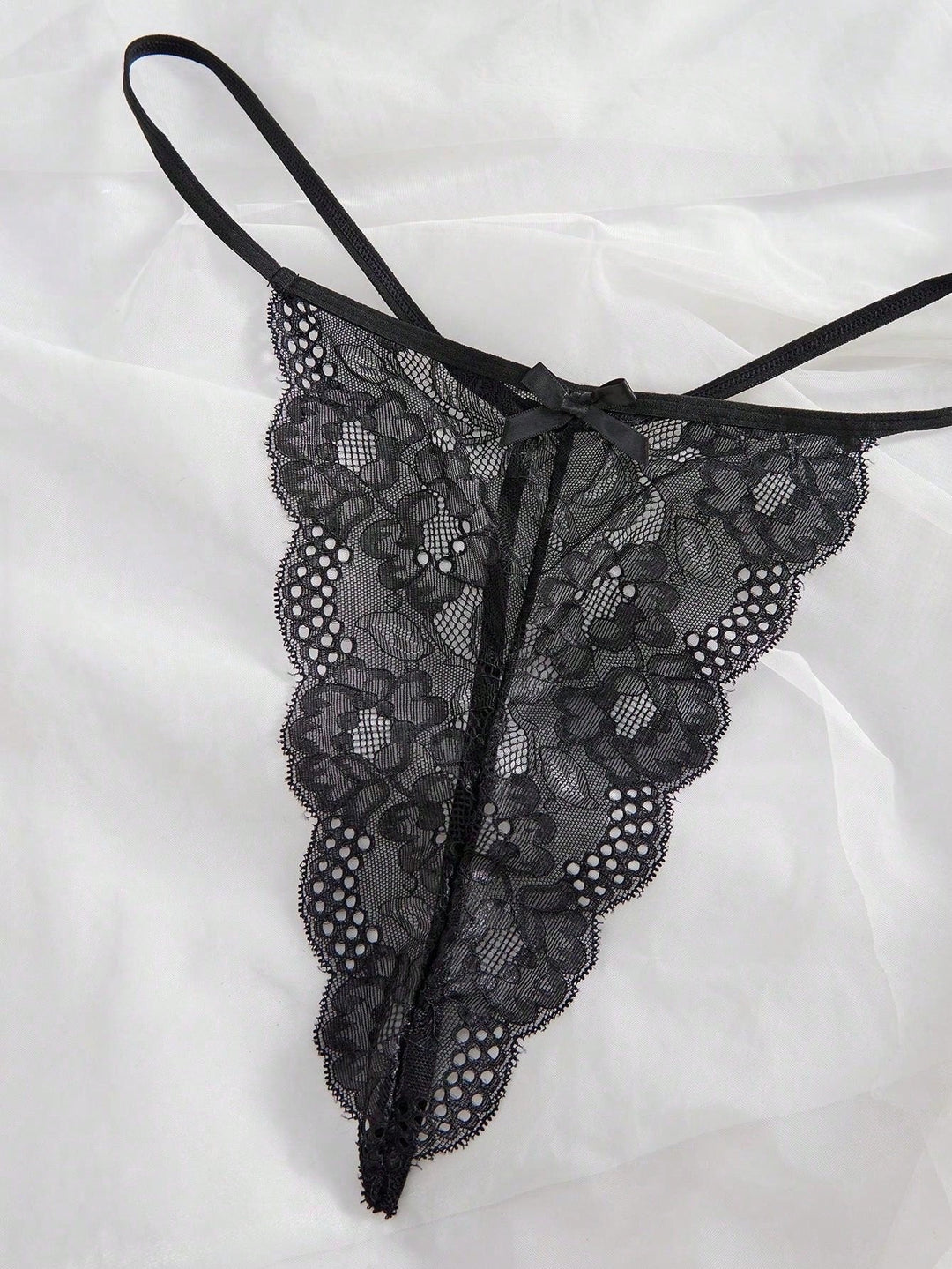 Babydoll curvy de encaje con cuello alto