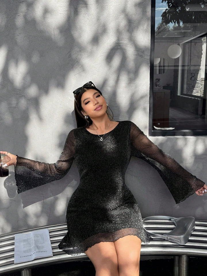 Magdalena | Vestido Curvy Elegante con Tul y Lentejuelas