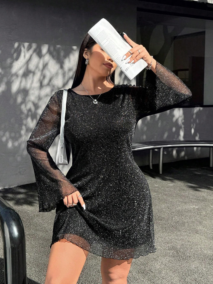 Magdalena | Vestido Curvy Elegante con Tul y Lentejuelas