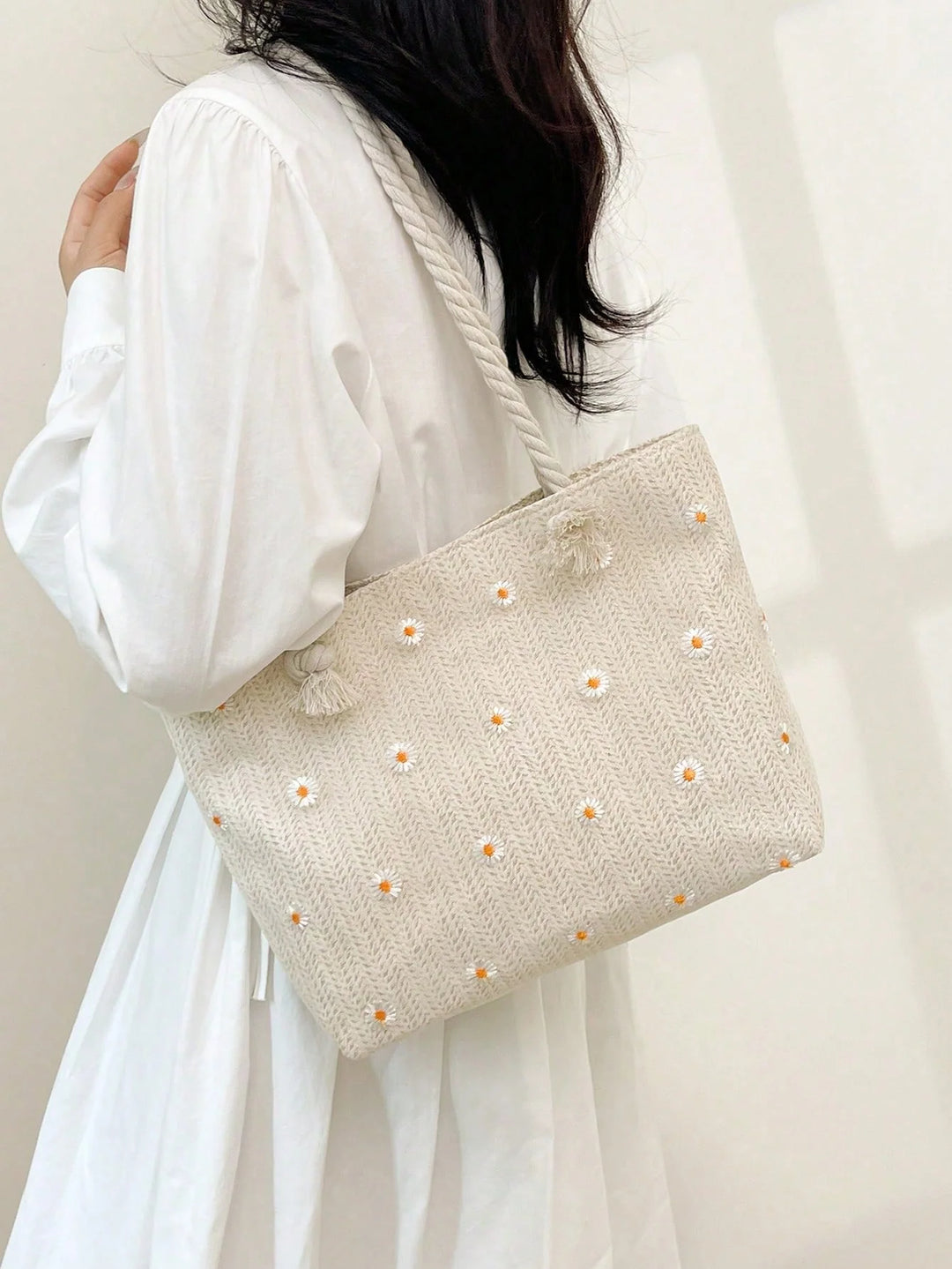 Jimena | Bolso Bombonera de Paja Floral