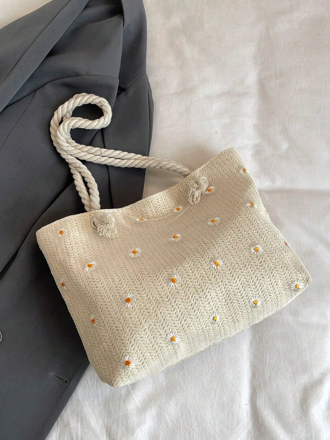 Jimena | Bolso Bombonera de Paja Floral