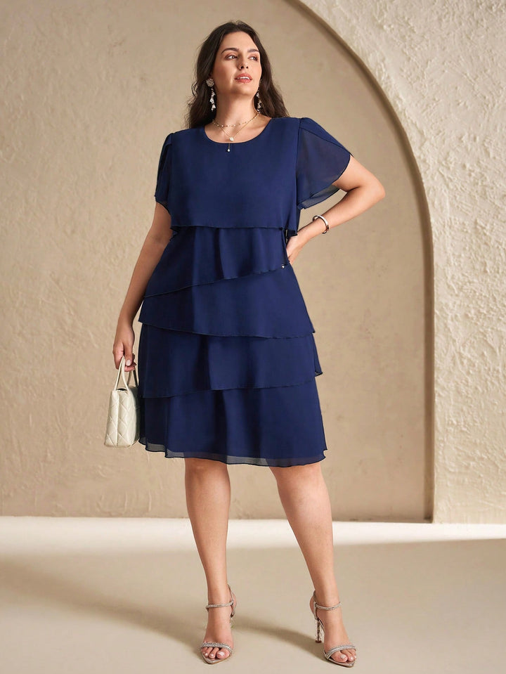 Consuelo | Vestido Curvy Multicapa Liso