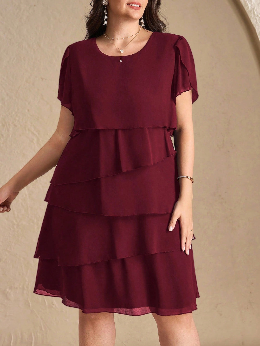 Consuelo | Vestido Curvy Multicapa Liso