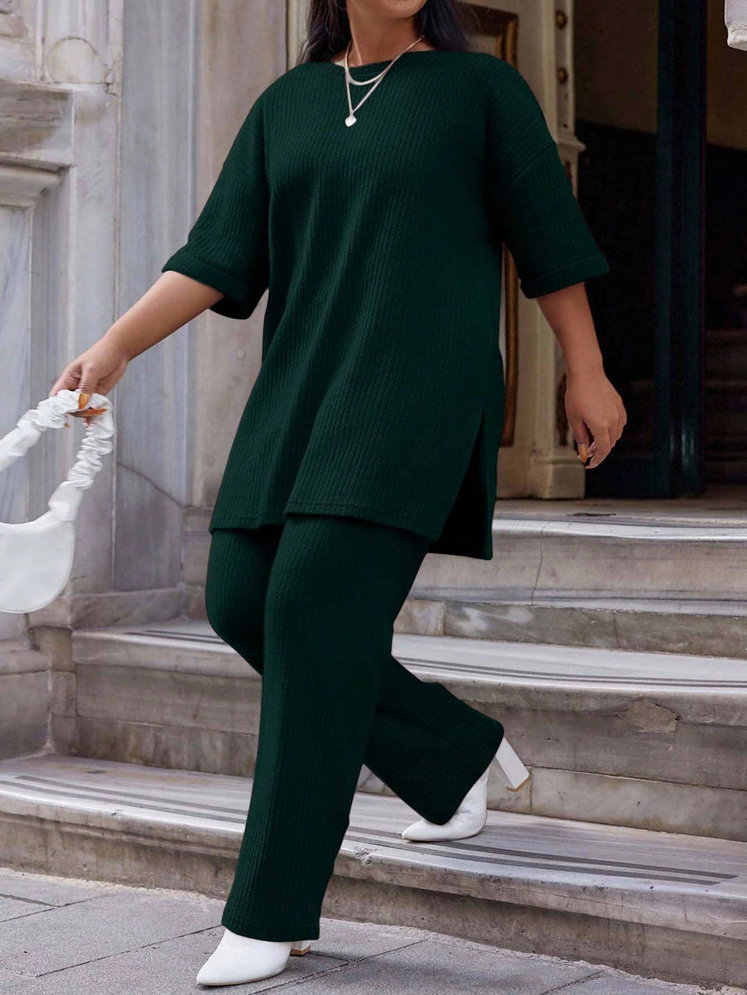 Natalia | Conjunto Curvy de Algodón con Pantalón Recto