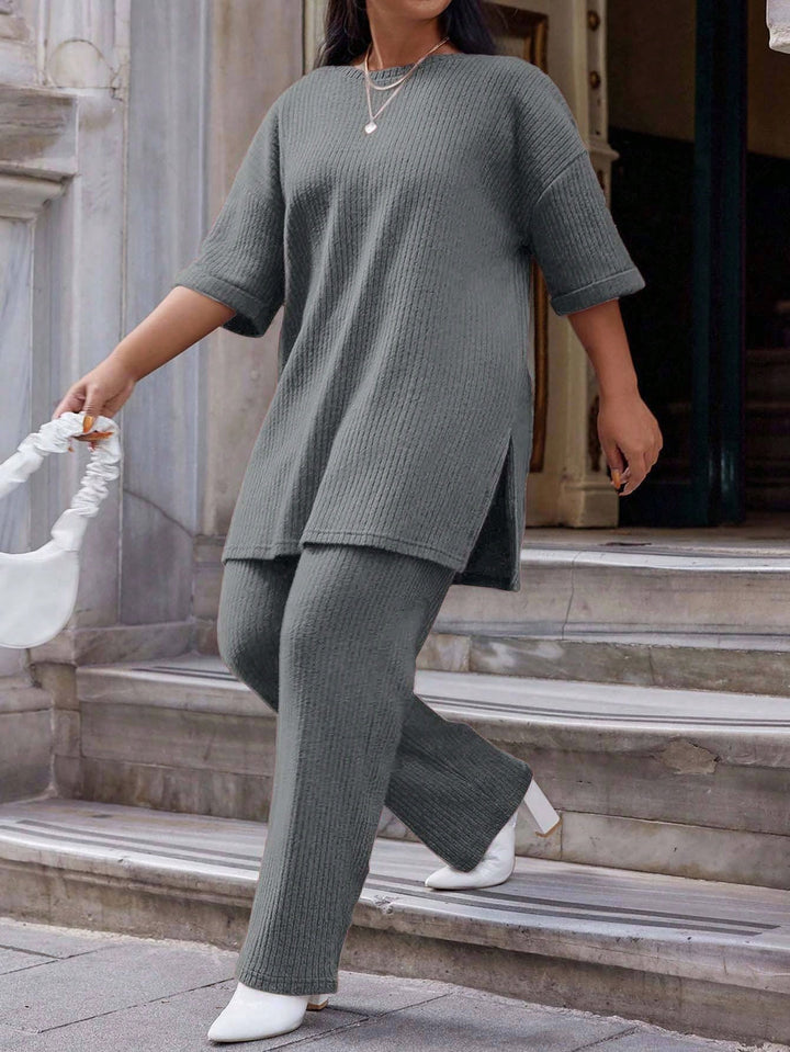 Natalia | Conjunto Curvy de Algodón con Pantalón Recto