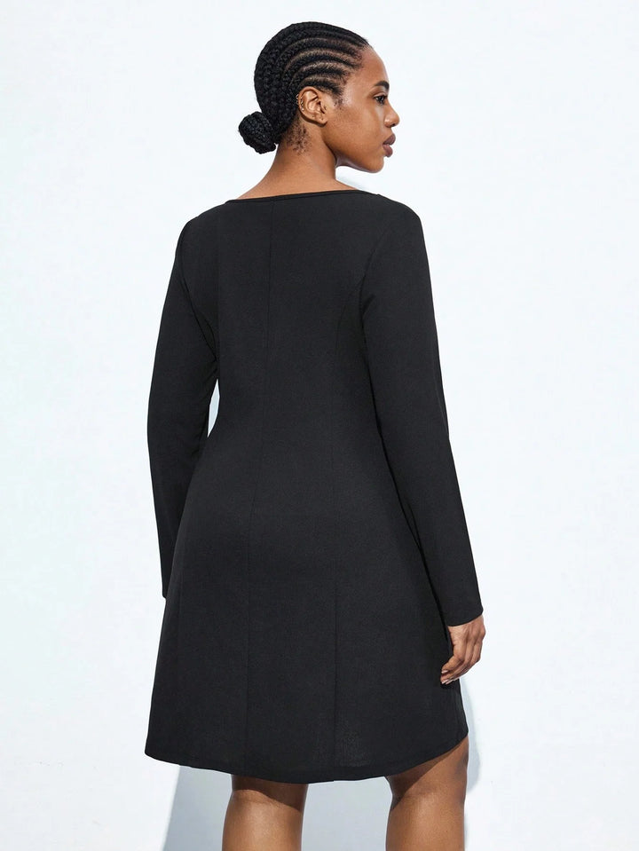 Luz | Vestido Vintage Curvy de Escote Cuadrado