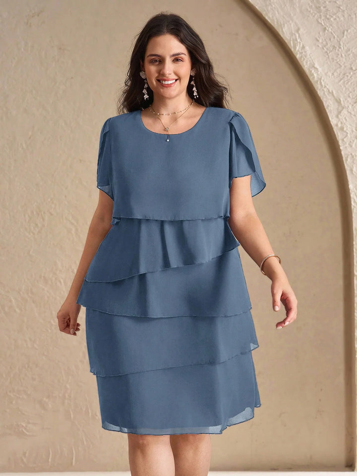 Consuelo | Vestido Curvy Multicapa Liso