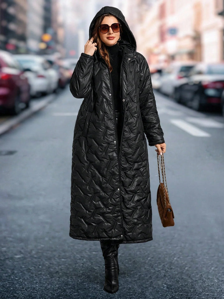 Fabiola | Abrigo Curvy Acolchado Negro con Bolsillos