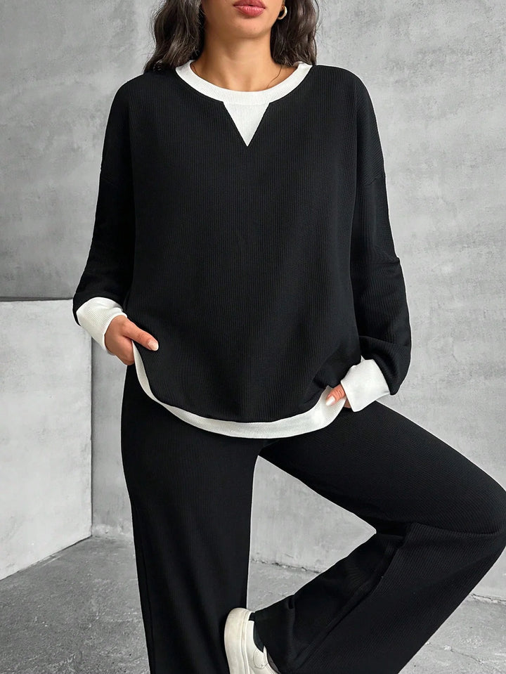 Sara | Conjunto Deportivo Curvy de Sudadera y Pantalón