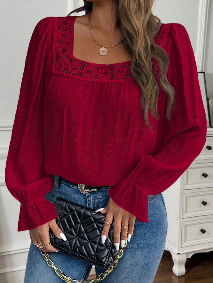 Isabel | Blusa Curvy con Encaje y Volantes