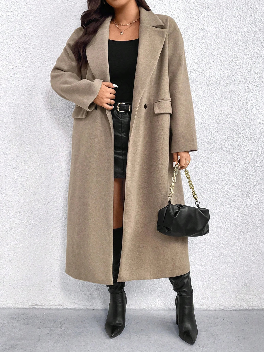 Ángela | Abrigo Maxi Curvy Camel con Bolsillos