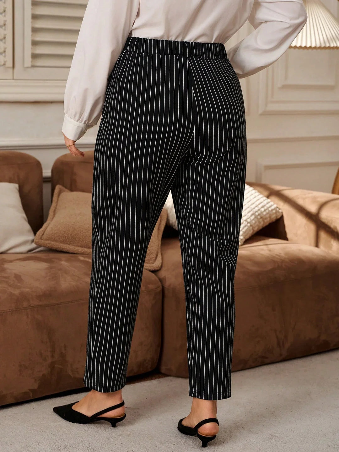 Ángela | Pantalón Curvy Casual con Bolsillos