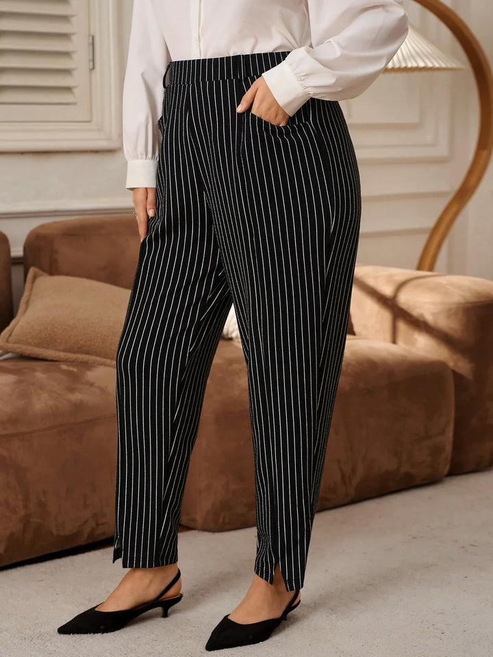 Ángela | Pantalón Curvy Casual con Bolsillos