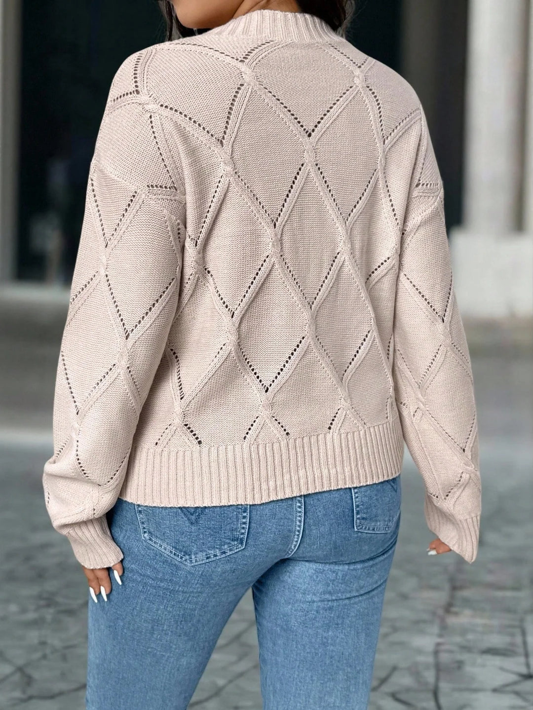 Amaya | Jersey Curvy de Cuello Alto y Rombos