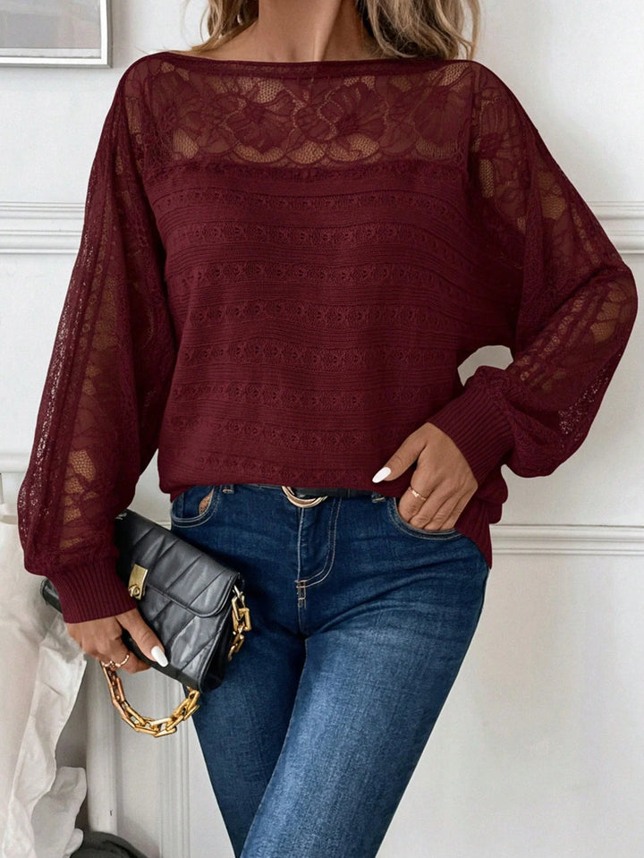 Teresa | Jersey Curvy con Detalles de Encaje