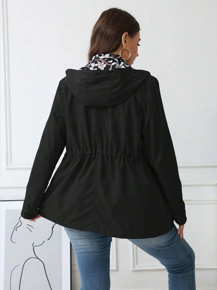 María | Chaqueta Cortavientos Curvy Reversible con Capucha
