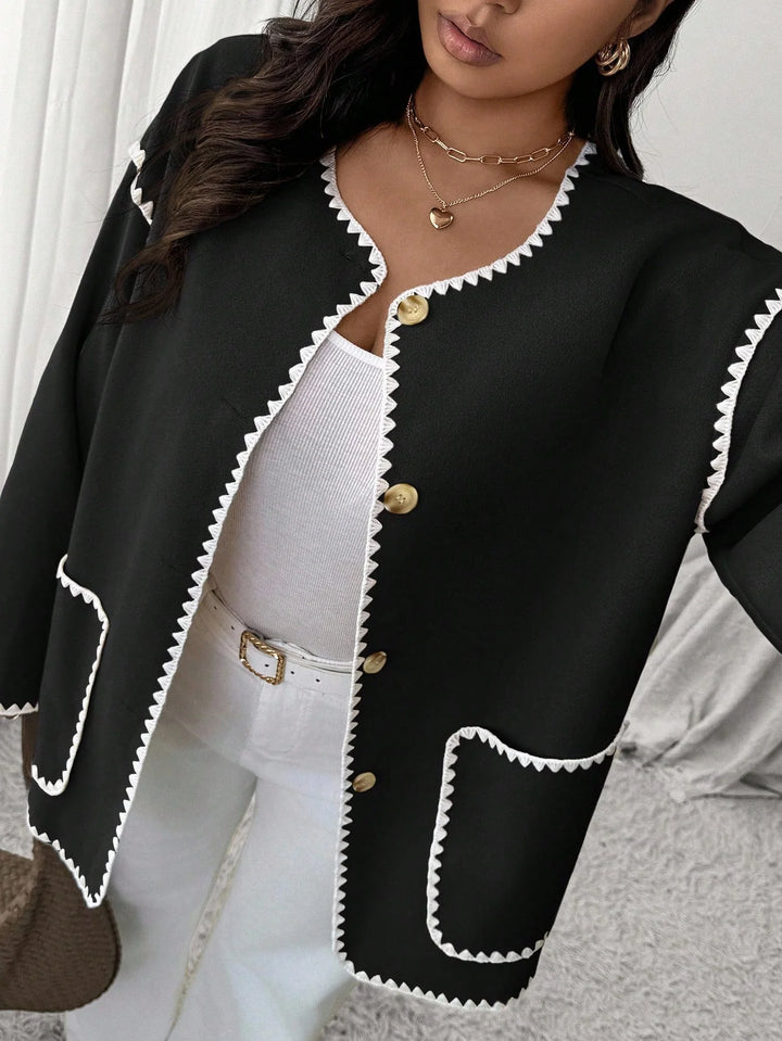 Brígida | Chaqueta Curvy Amplia con Bordados