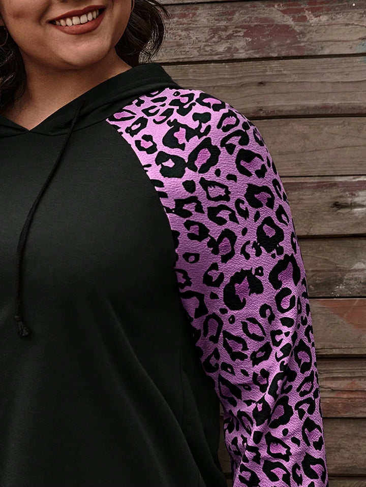 Mercedes | Sudadera Curvy con Capucha de Leopardo