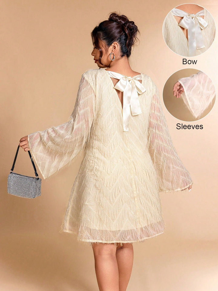 Aurelia | Vestido Midi Curvy Jacquard con Lazo