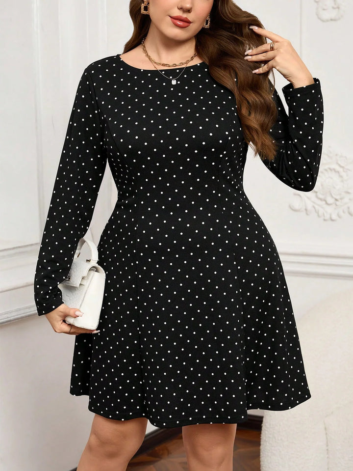 Verónica | Vestido Midi Curvy de Lunares