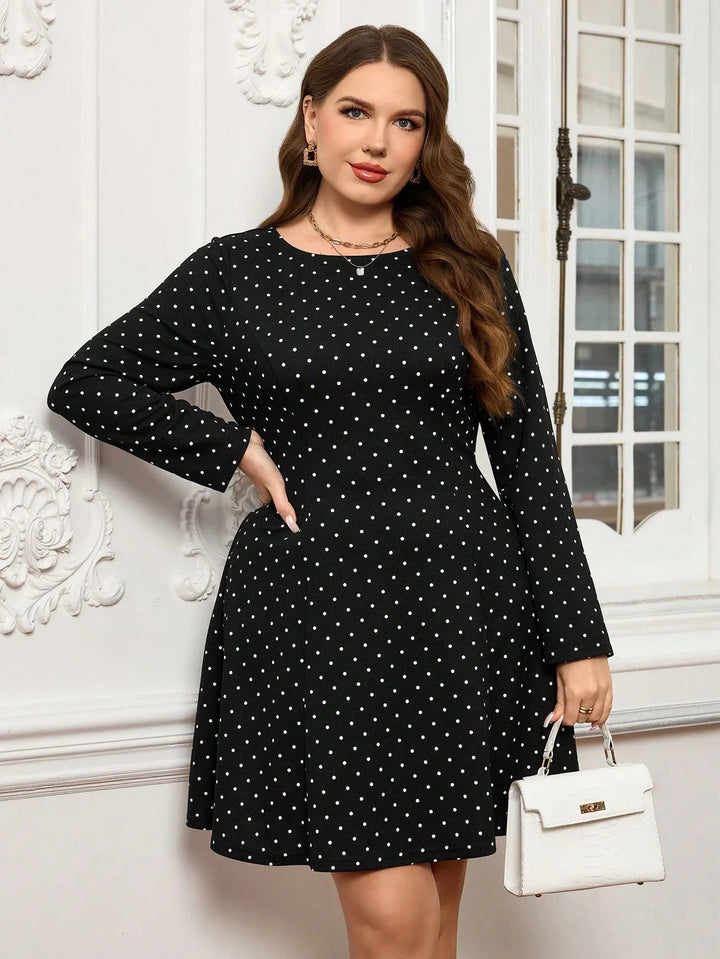 Verónica | Vestido Midi Curvy de Lunares