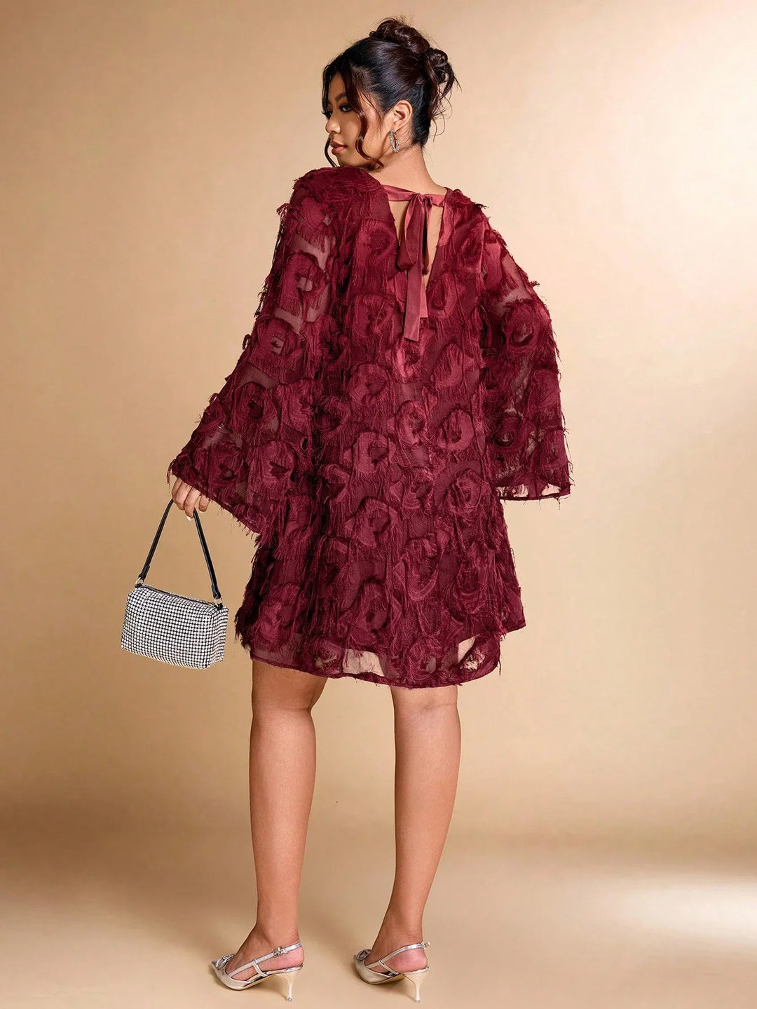 Aurelia | Vestido Midi Curvy Jacquard con Lazo