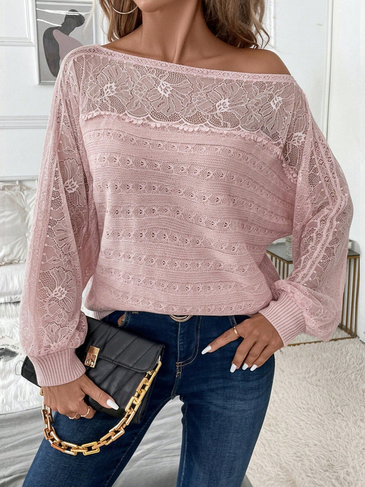 Teresa | Jersey Curvy con Detalles de Encaje