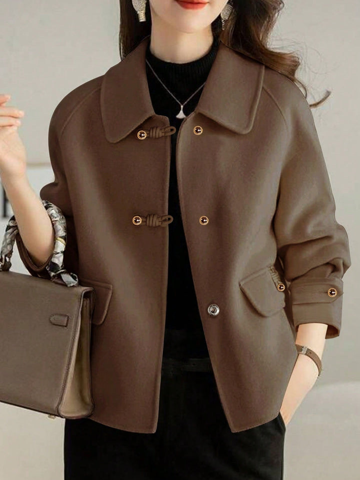 Teresa | Chaqueta Curvy Corta de Lana con Solapas