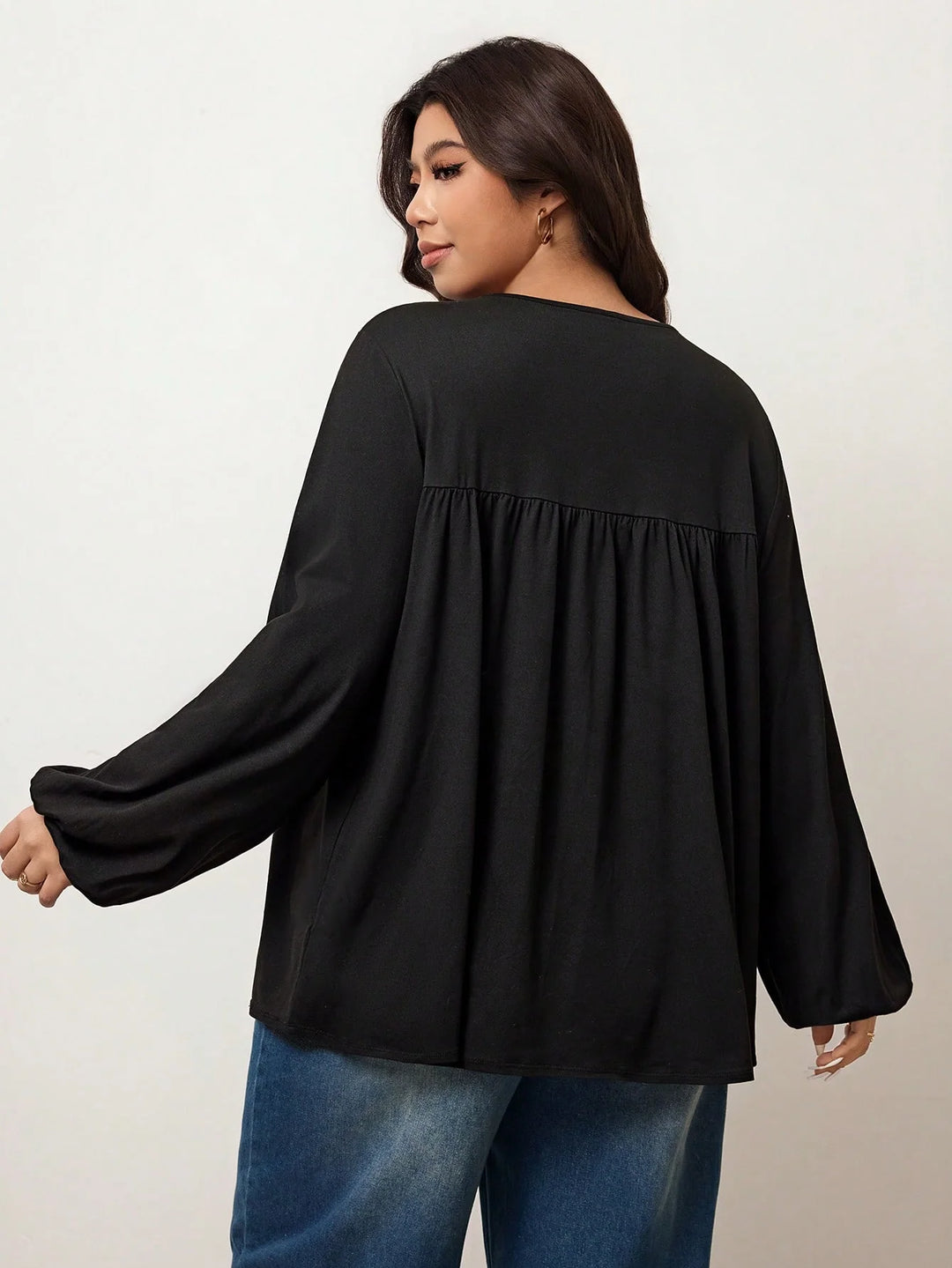 Ximena | Blusa Curvy de Línea Evasé con Encaje