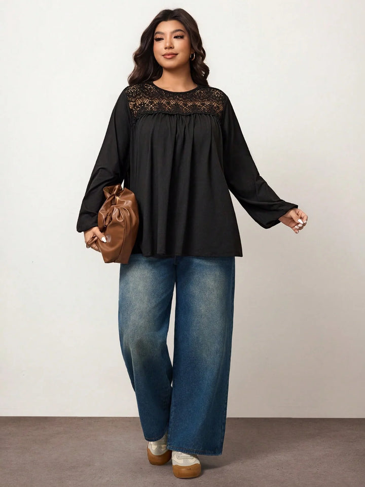 Ximena | Blusa Curvy de Línea Evasé con Encaje