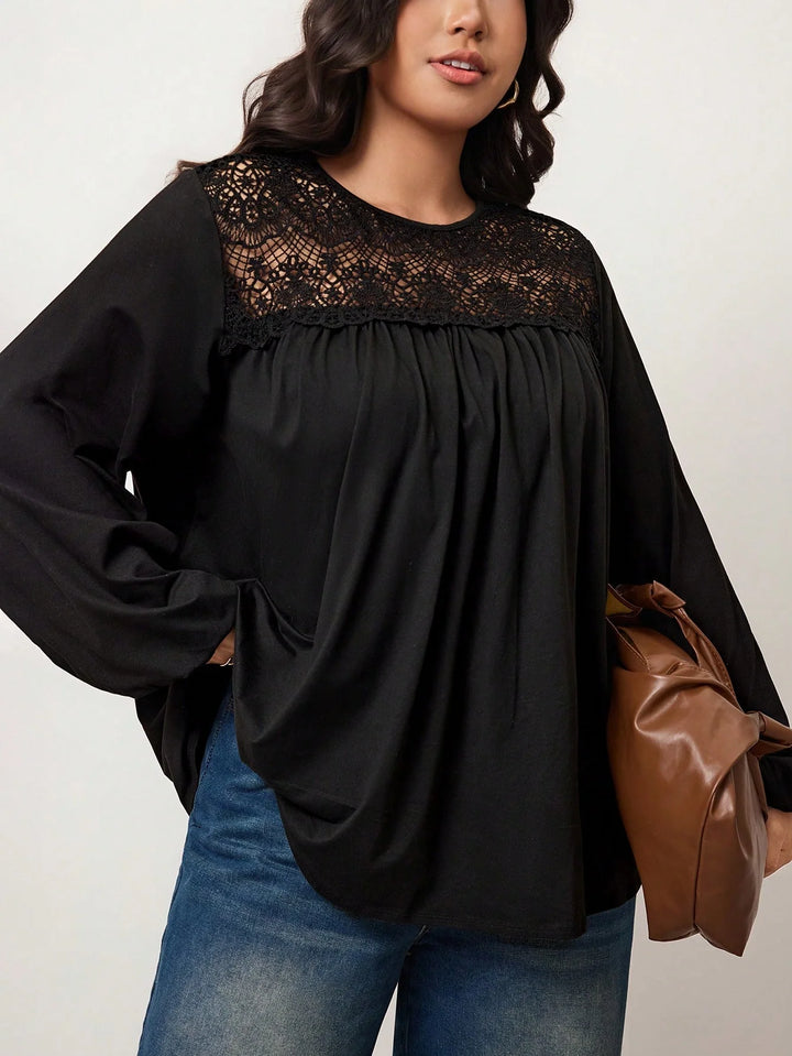 Ximena | Blusa Curvy de Línea Evasé con Encaje