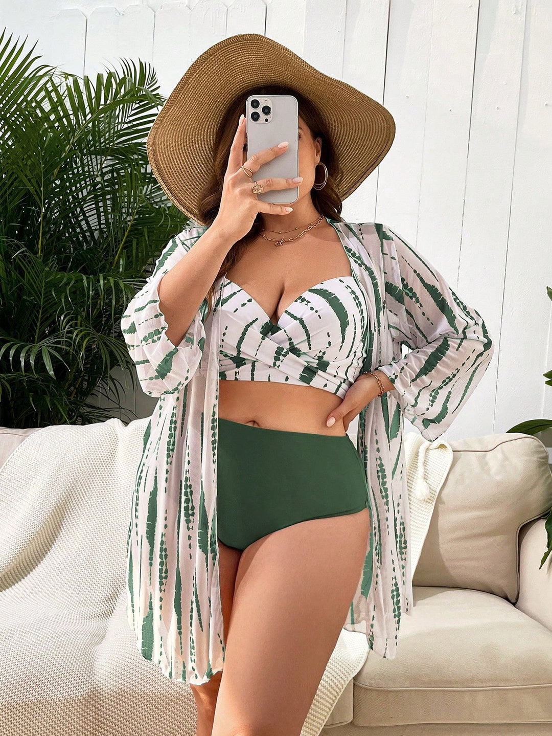 Ángela | Conjunto de Playa Curvy con Estampado de Palmeras
