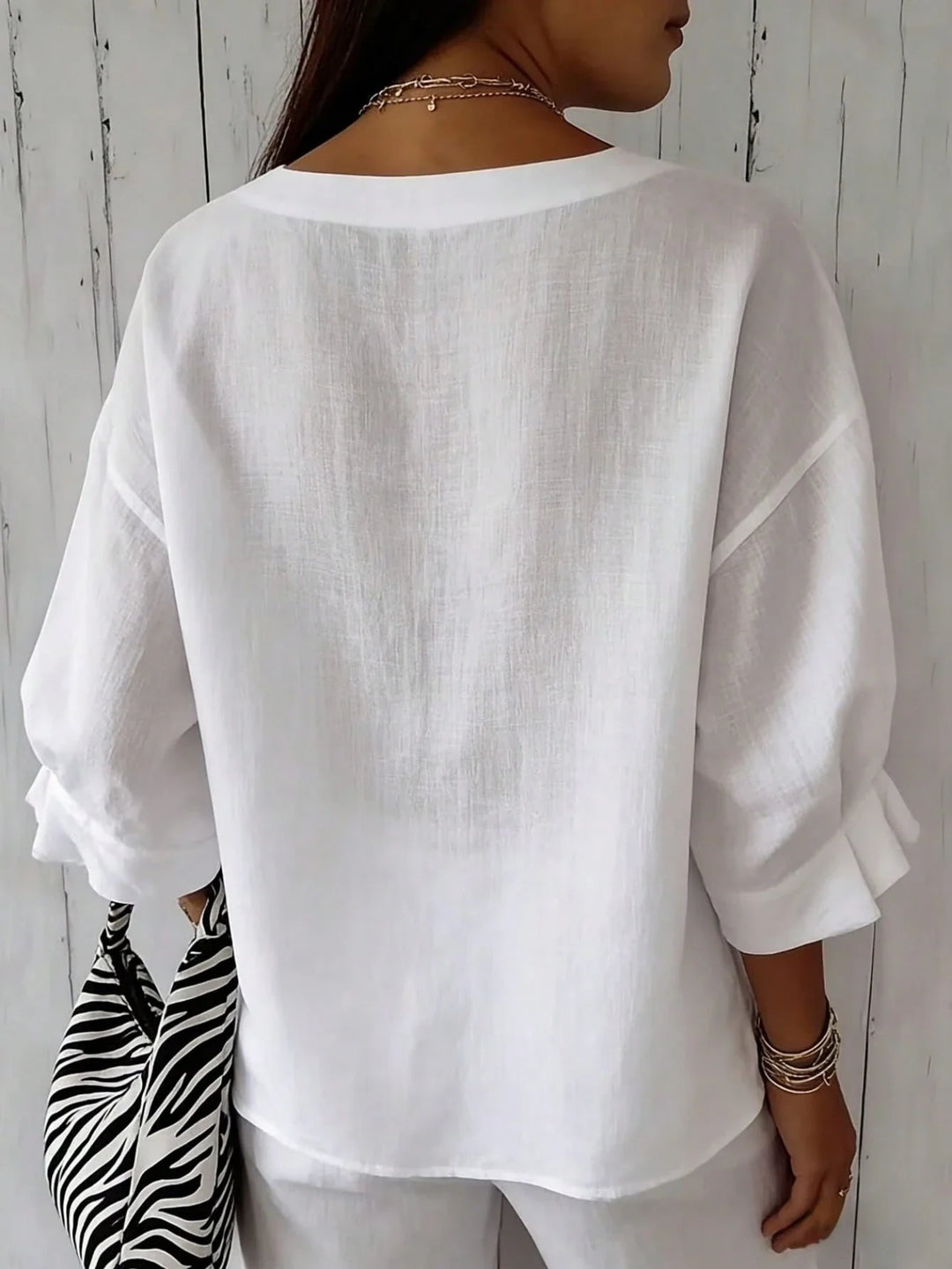 Tania | Blusa Curvy Blanca de Escote Cuadrado