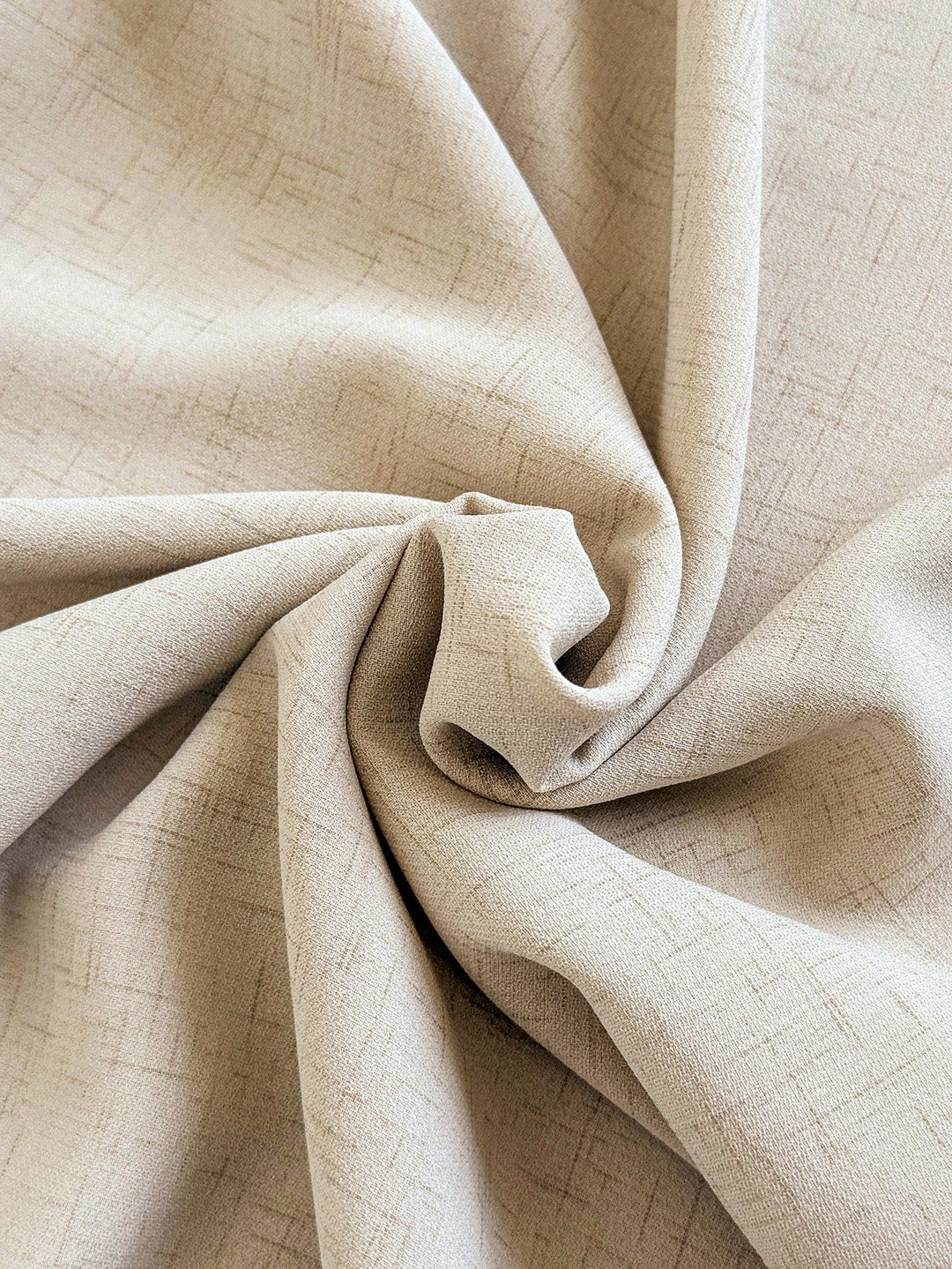 Oriana | Vestido Maxi Curvy Beige de Estilo Casual