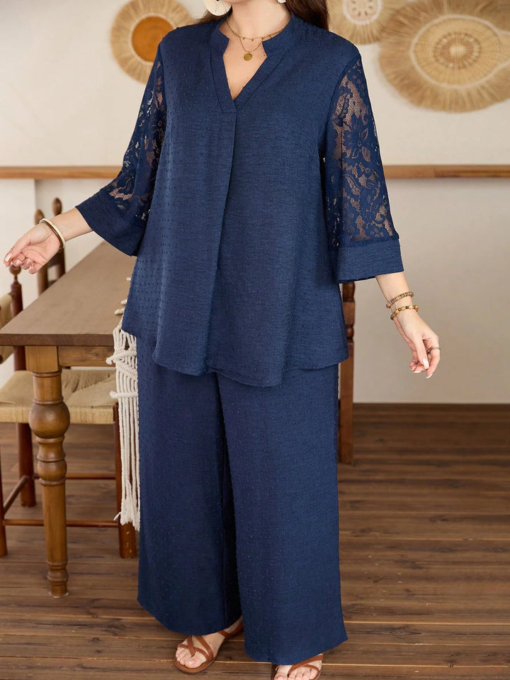 Paz | Conjunto Curvy de Top con Encaje y Pantalón Ancho