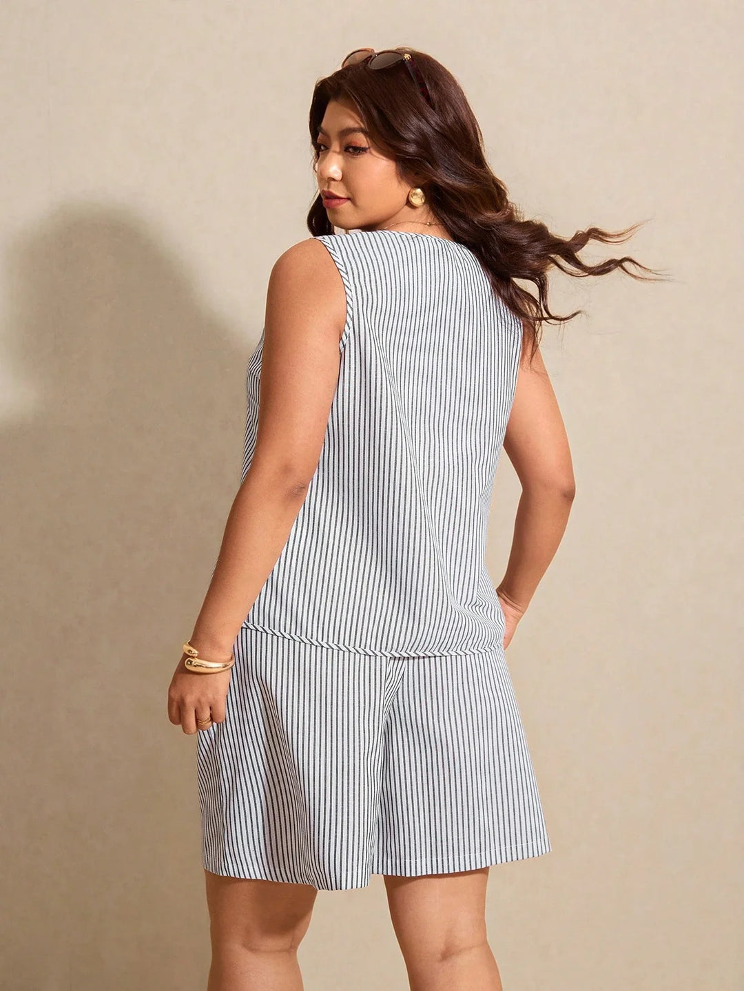 Tatiana | Conjunto Curvy de Chaleco y Short a Rayas