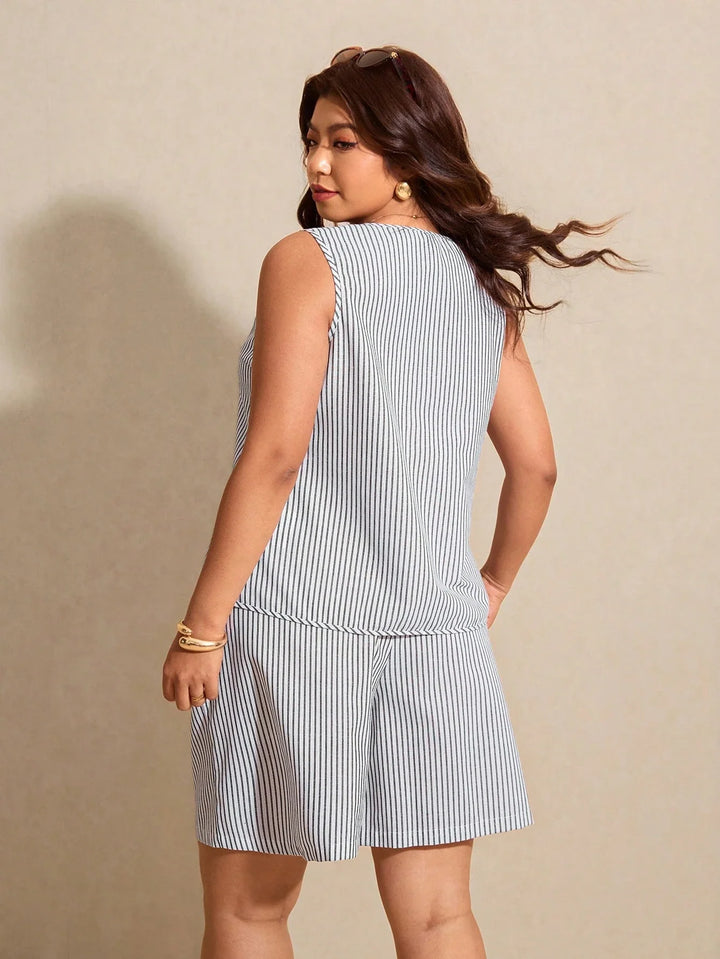 Tatiana | Conjunto Curvy de Chaleco y Short a Rayas