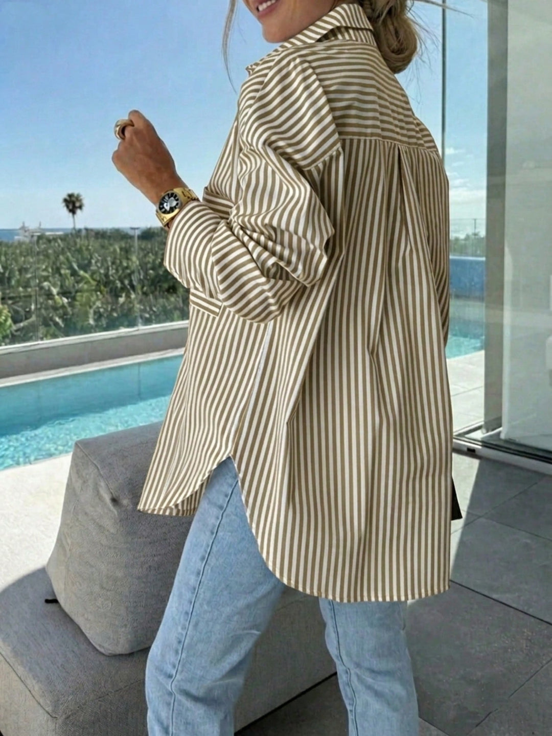Adriana | Camisa Curvy de Rayas y Manga Murciélago