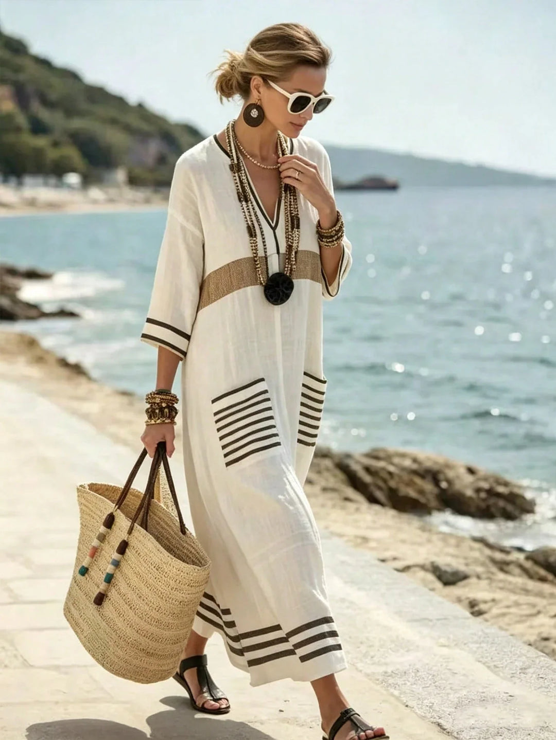 Yasmina | Vestido Curvy de Rayas con Escote en V