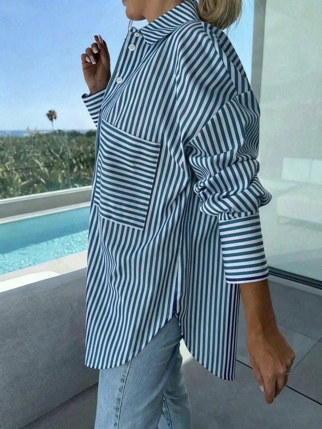 Adriana | Camisa Curvy de Rayas y Manga Murciélago