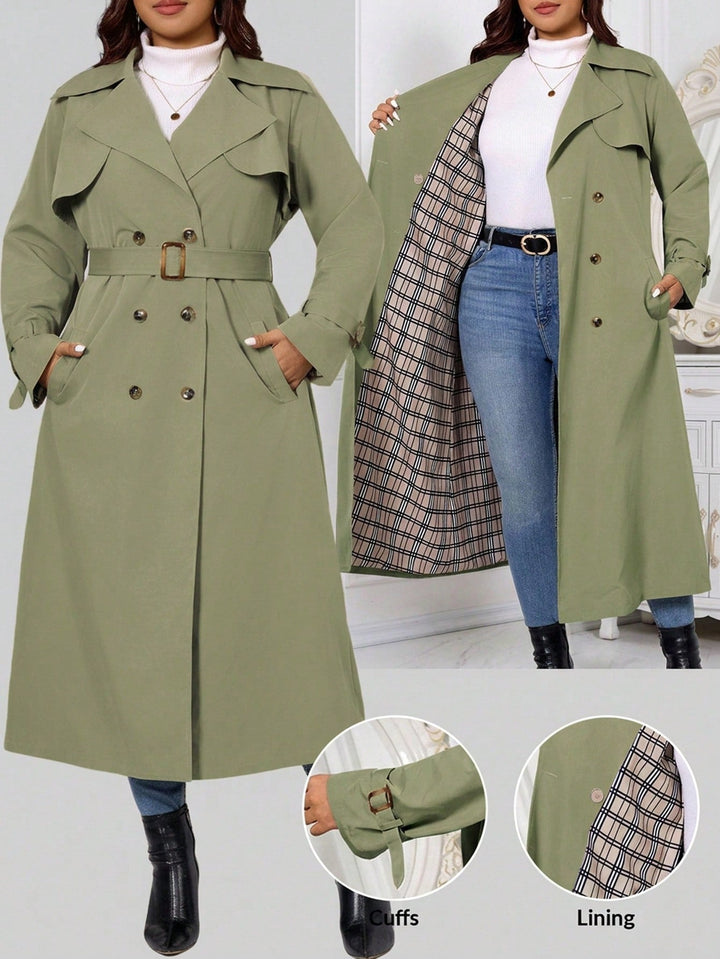 Daniela | Gabardina Curvy Lisa de Estilo Casual