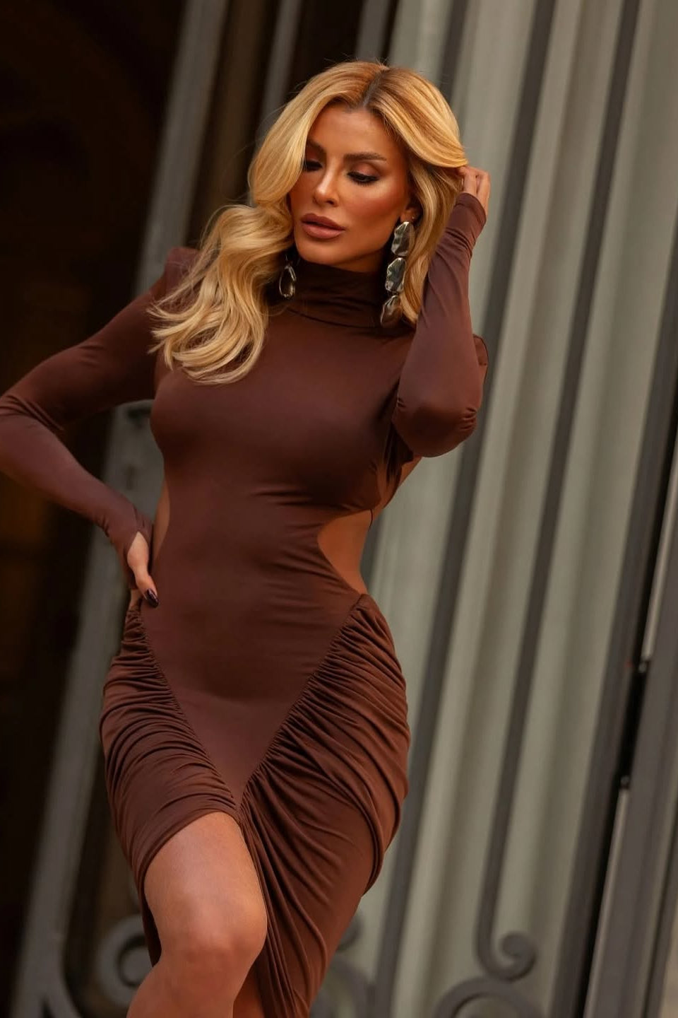 Brillia Brown Midi Dress