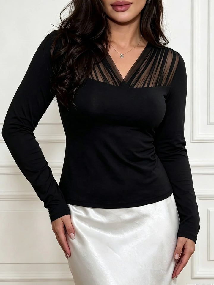 Alba | Blusa Curvy Elegante con Transparencias