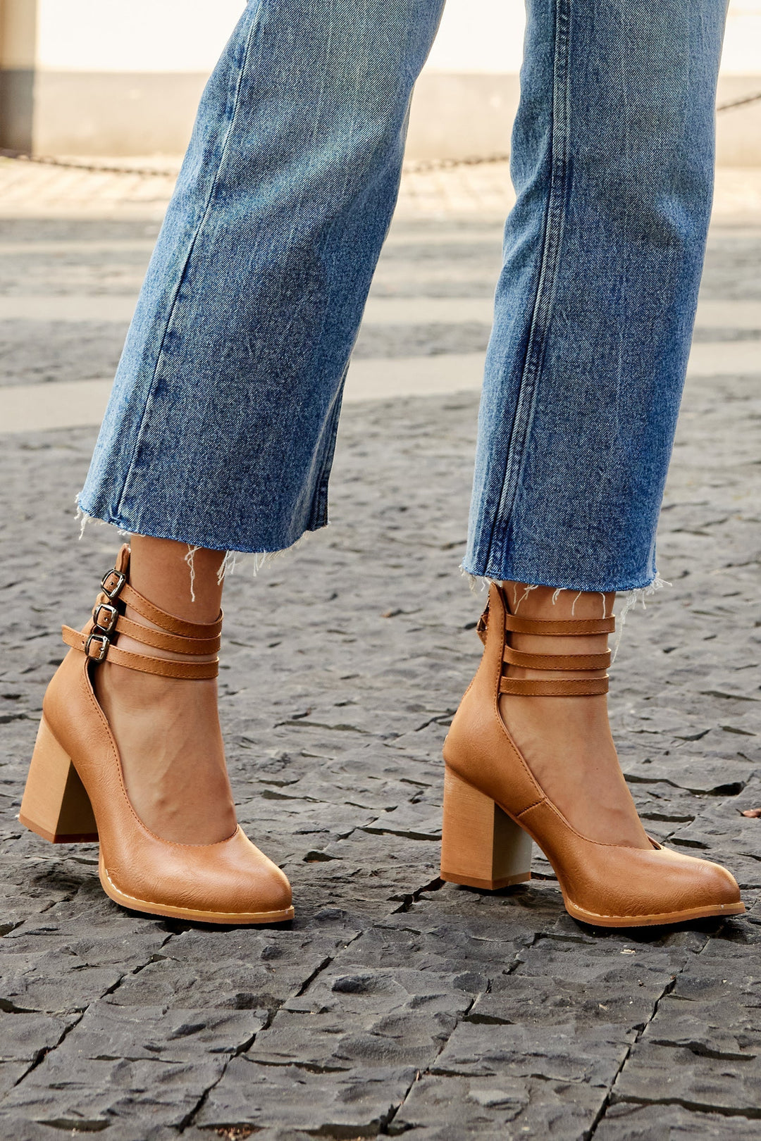 Caa™ | Sandalias minimalistas con tacón grueso y tiras al tobillo para todo el día
