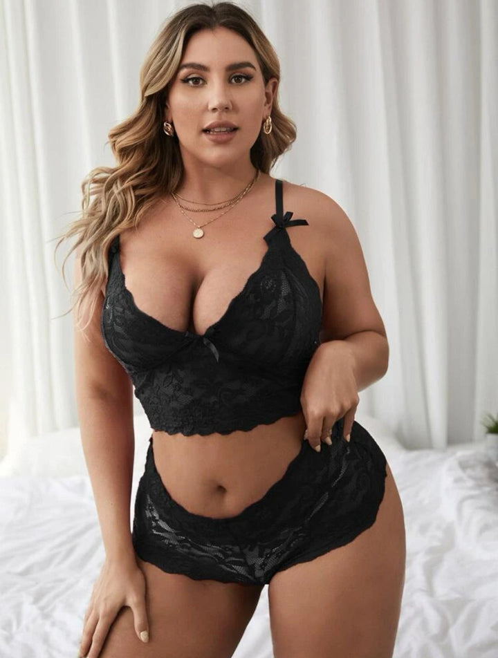 Conjunto curvy de lencería de encaje floral
