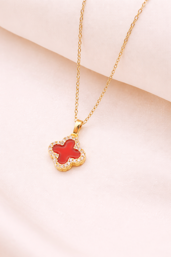 Clovera Necklace